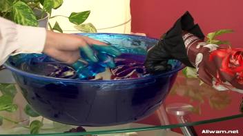 Blue Goo Screencap 3 on www.sinx.com