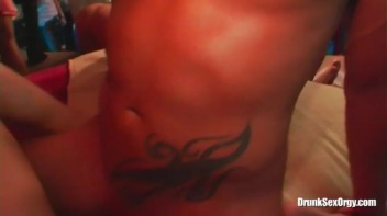 Euroslut Hotel Part 4 - Cam 2 Screencap 70 on www.sinx.com