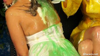 The Gooiest Glamor Babes Ever Screencap 83 on www.sinx.com