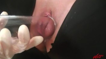 Piss Gynos Get Their Lesbo Examinations Screencap 76 on www.sinx.com