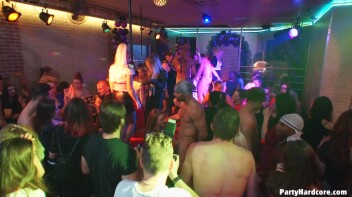 Party Hardcore Gone Crazy Vol. 38 Part 9 - Cam 2 Screencap 76 on www.sinx.com