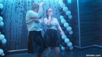 Wet And Working It!  Cuties Shake It Up! Screencap 15 on www.sinx.com