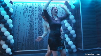 Wet And Working It!  Cuties Shake It Up! Screencap 31 on www.sinx.com