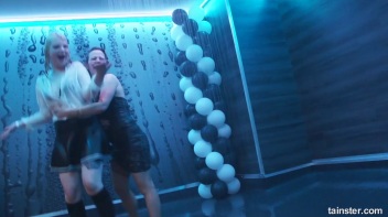 Wet And Working It!  Cuties Shake It Up! Screencap 67 on www.sinx.com