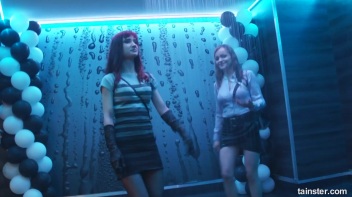 Wet And Working It!  Cuties Shake It Up! Screencap 73 on www.sinx.com