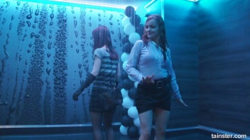 Wet And Working It!  Cuties Shake It Up! Screencap 74 on www.sinx.com