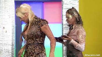 What Happened To Dignity, Ladies!? Screencap 68 on www.sinx.com