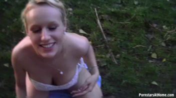 Welli's Riverside Piss Romp Screencap 61 on www.sinx.com