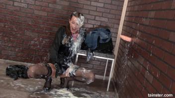 Huge amounts of cum Screencap 91 on www.sinx.com