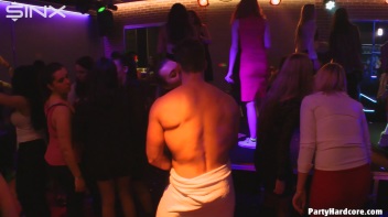 Party Hardcore Gone Crazy Vol. 43 Part 8 - Cam 2 Screencap 41 on www.sinx.com