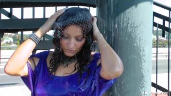 Oily On The Overpass Screencap 105 on www.sinx.com