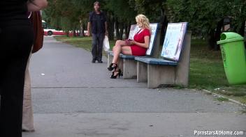 Bus Stop Babe Gives Killer Blowjobs Screencap 2 on www.sinx.com