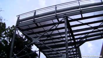 Bus Stop Babe Gives Killer Blowjobs Screencap 31 on www.sinx.com