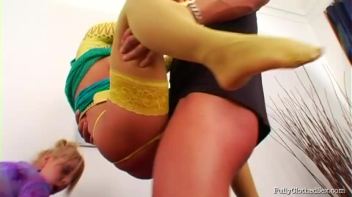 Tight Snatches Gettin' Drilled Out! Screencap 99 on www.sinx.com