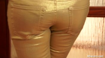 Pissing In Pants Can Only Lead To Wetlook Screencap 17 on www.sinx.com