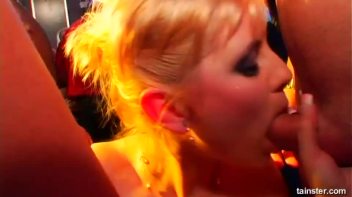 Pump It Up Part 2 - Main Edit Screencap 13 on www.sinx.com