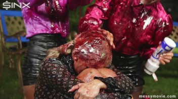 Outdoor Lesbian Food Fight Gets Real Messy Screencap 74 on www.sinx.com