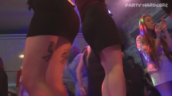 Party Hardcore Gone Crazy Vol. 15 Part 5 - Cam 4 Screencap 67 on www.sinx.com