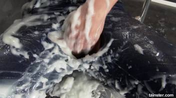 Slime surprise covers her completely Screencap 46 on www.sinx.com