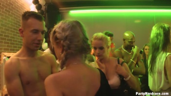 Party Hardcore Gone Crazy Vol. 37 Part 3 - Cam 4 Screencap 30 on www.sinx.com