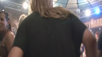 Party Hardcore Vol. 32 Part 3 - Cam 3 Screencap 33 on www.sinx.com