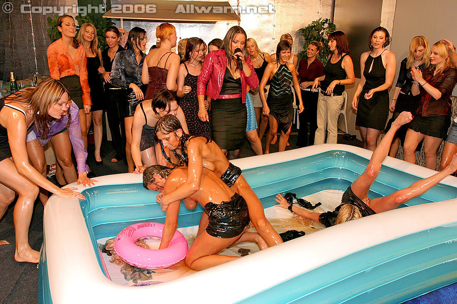 Christina Lee vs. Sarah Cross In The Mud on www.sinx.com