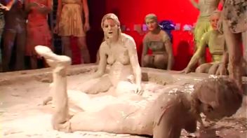 Mudpit of Love Screencap 68 on www.sinx.com