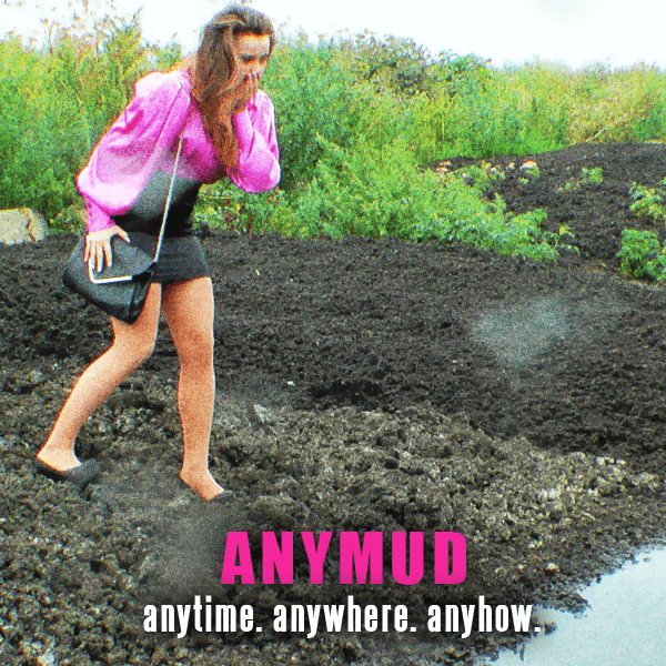 Posh babes don't like to get mud...