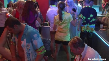 Bikini Beach Balls Part 2 - Cam 3 Screencap 72 on www.sinx.com