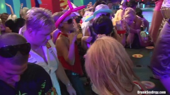 Bikini Beach Balls Part 2 - Cam 3 Screencap 18 on www.sinx.com