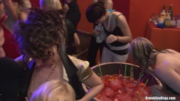 Bikini Beach Balls Part 2 - Cam 3 Screencap 43 on www.sinx.com