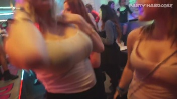 Party Hardcore Gone Crazy Vol. 16 Part 6 - Cam 1 Screencap 42 on www.sinx.com