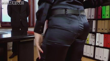 Business As Usual: Gagging, Deep Throat, Sloppy Blowjob - A Drooling Executive Teaching Success!!! Screencap 15 on www.sinx.com