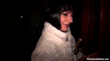 Frisky Little After Party Cocksucker Screencap 12 on www.sinx.com