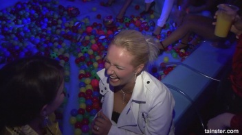 Spring Break Blow-Out Part 1 - Main Edit Screencap 3 on www.sinx.com