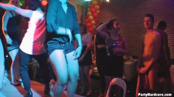 Party Hardcore Gone Crazy Vol. 36 Part 8 - Cam 4 Screencap 102 on www.sinx.com