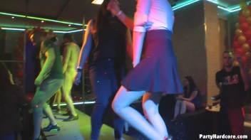 Party Hardcore Gone Crazy Vol. 36 Part 8 - Cam 4 Screencap 50 on www.sinx.com