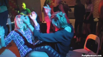 Party Hardcore Gone Crazy Vol. 36 Part 8 - Cam 4 Screencap 70 on www.sinx.com