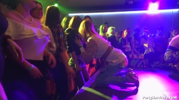 Party Hardcore Gone Crazy Vol. 40 Single Cut: Part 1 - Cam 1 Screencap 12 on www.sinx.com