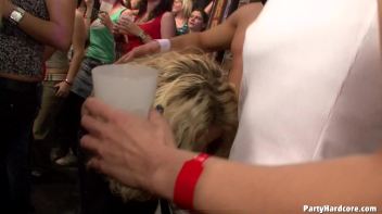 Party Hardcore Vol. 34 Part 1 Screencap 20 on www.sinx.com