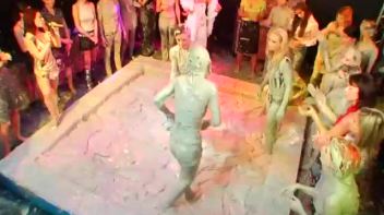 Pink Blouse Not Pink For Long Screencap 56 on www.sinx.com