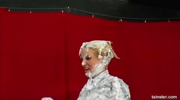 Massive, Sexy Foam Fight Screencap 46 on www.sinx.com