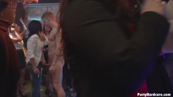 Party Hardcore Gone Crazy Vol. 11 Part 2 - Cam 3 Screencap 65 on www.sinx.com