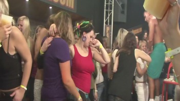 Party Hardcore Vol. 32 Part 2 - Cam 2 Screencap 79 on www.sinx.com