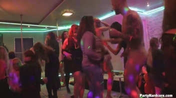 Party Hardcore Gone Crazy Vol. 31 Part 6 - Main Edit Screencap 77 on www.sinx.com