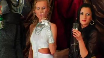 Wet Shenanigans Screencap 13 on www.sinx.com