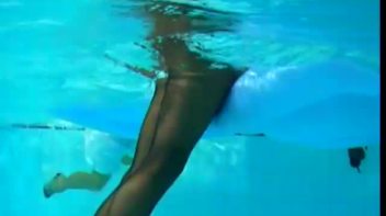 Wet Shenanigans Screencap 33 on www.sinx.com