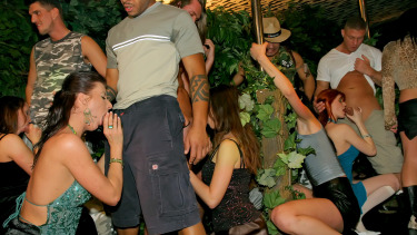 Latest deal - Jungle Bangers Part 1 - Cam 1