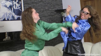 Hotties Shredding And Slapping Catfight - Cam 2 Screencap 38 on www.sinx.com