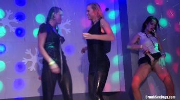 Winter Fuck Jam Part 4 - Shower Cam Screencap 36 on www.sinx.com